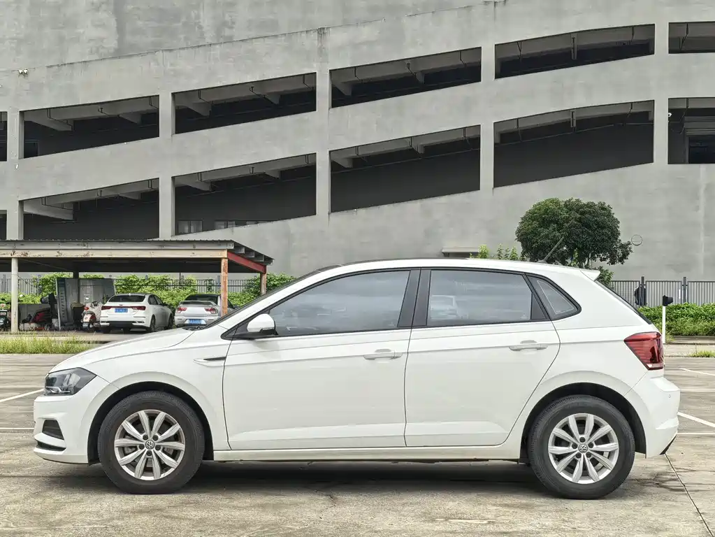Volkswagen Polo — миниатюра 3