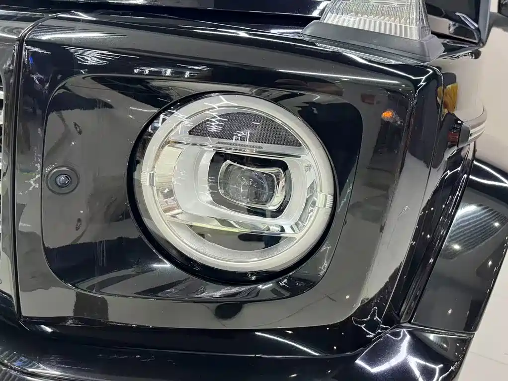 Mercedes-Benz G-Class — миниатюра 13