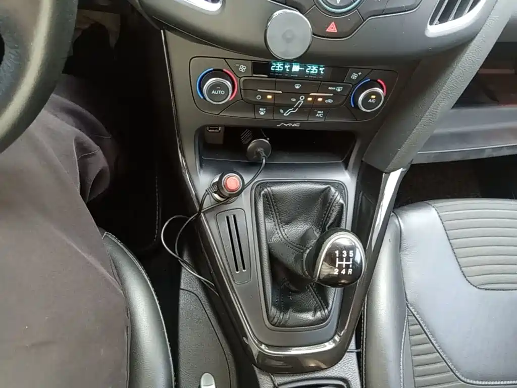 Ford Focus — миниатюра 14