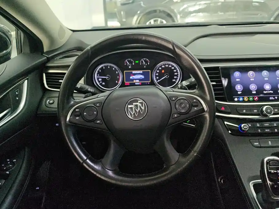 Buick LaCrosse — миниатюра 15