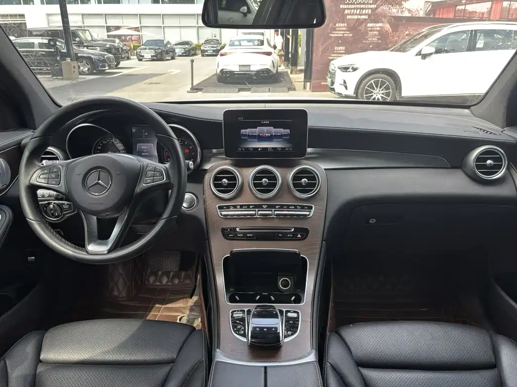 Mercedes-Benz GLC — миниатюра 9