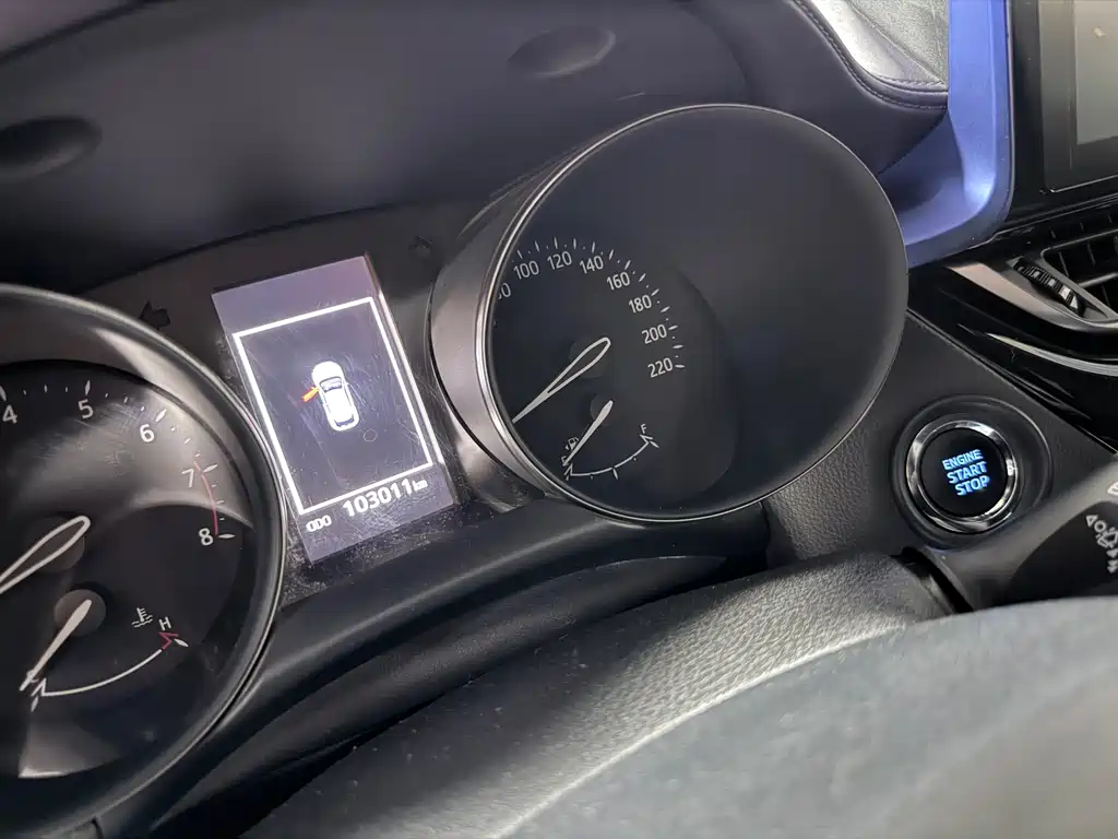 Toyota C-HR — миниатюра 4