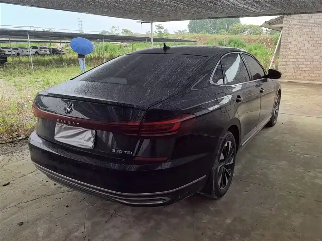 Volkswagen Passat 2023 330TSI Elite