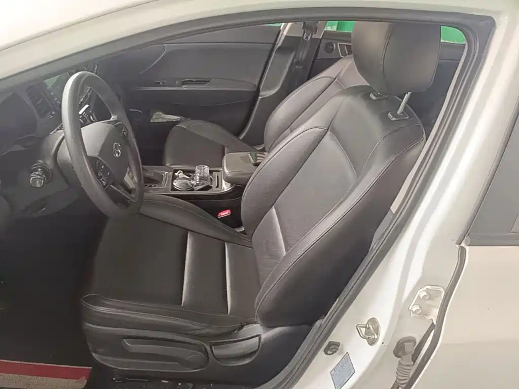Hyundai Mistra — миниатюра 15