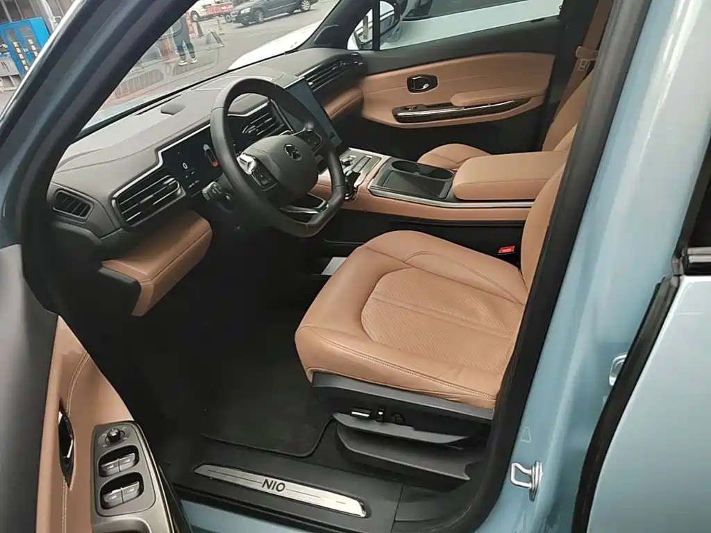 NIO ES6 — миниатюра 15