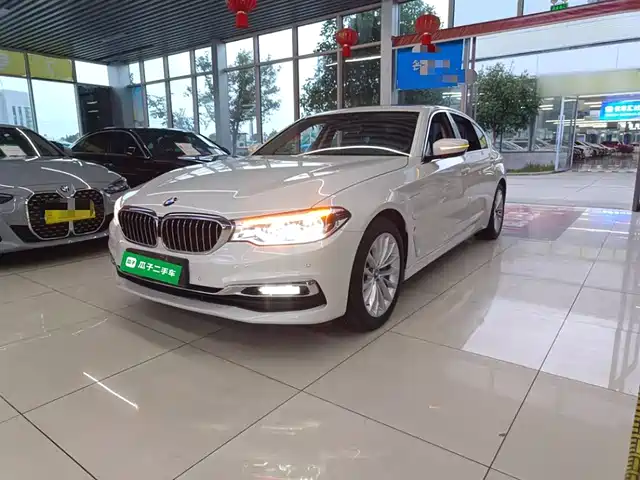 BMW 5 SERIES NEW ENERGY 2019