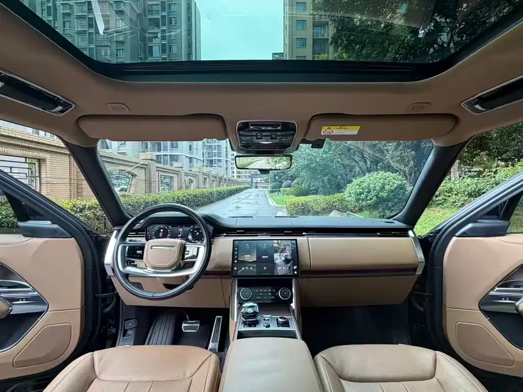 Land Rover Range Rover — миниатюра 8