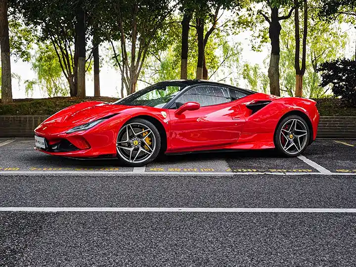 Ferrari F8 2022
