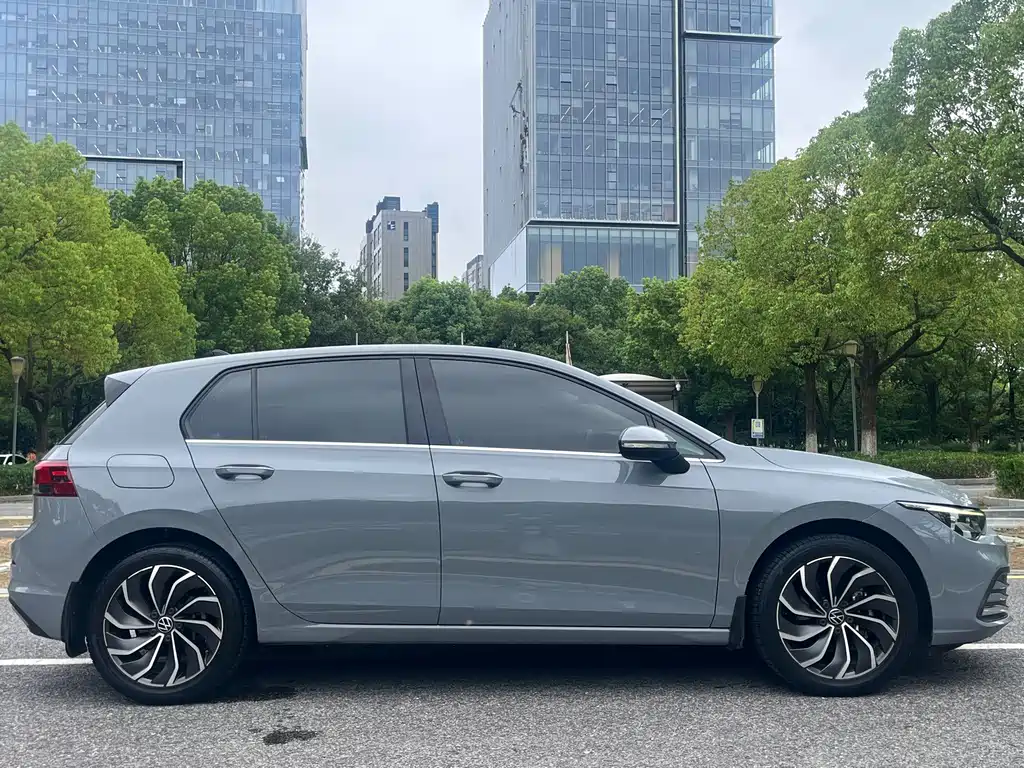 Volkswagen Golf — миниатюра 7