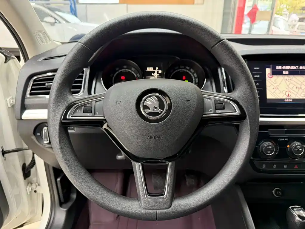 Skoda Kamiq — миниатюра 11