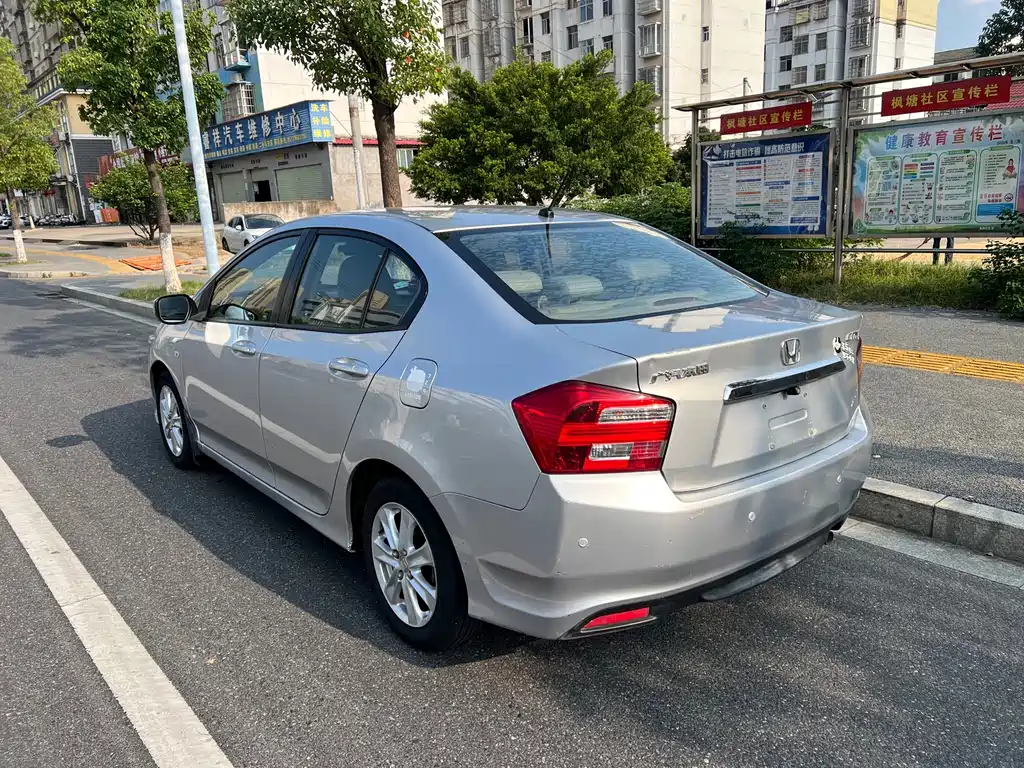 Honda City Classic — миниатюра 8