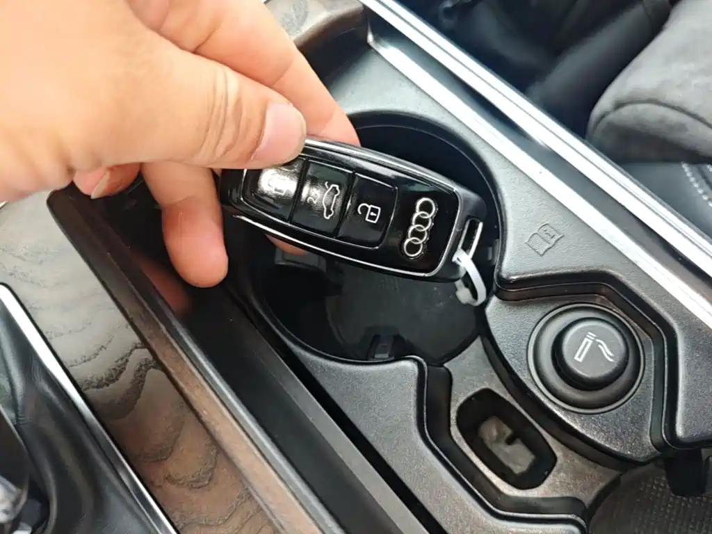 Audi A6L — миниатюра 9