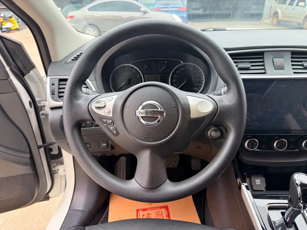 Nissan Sylphy — миниатюра 8
