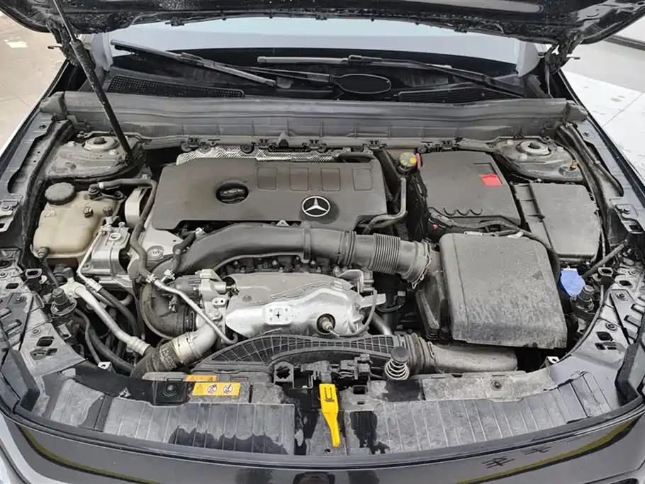 Mercedes-Benz GLB 2023 GLB 220