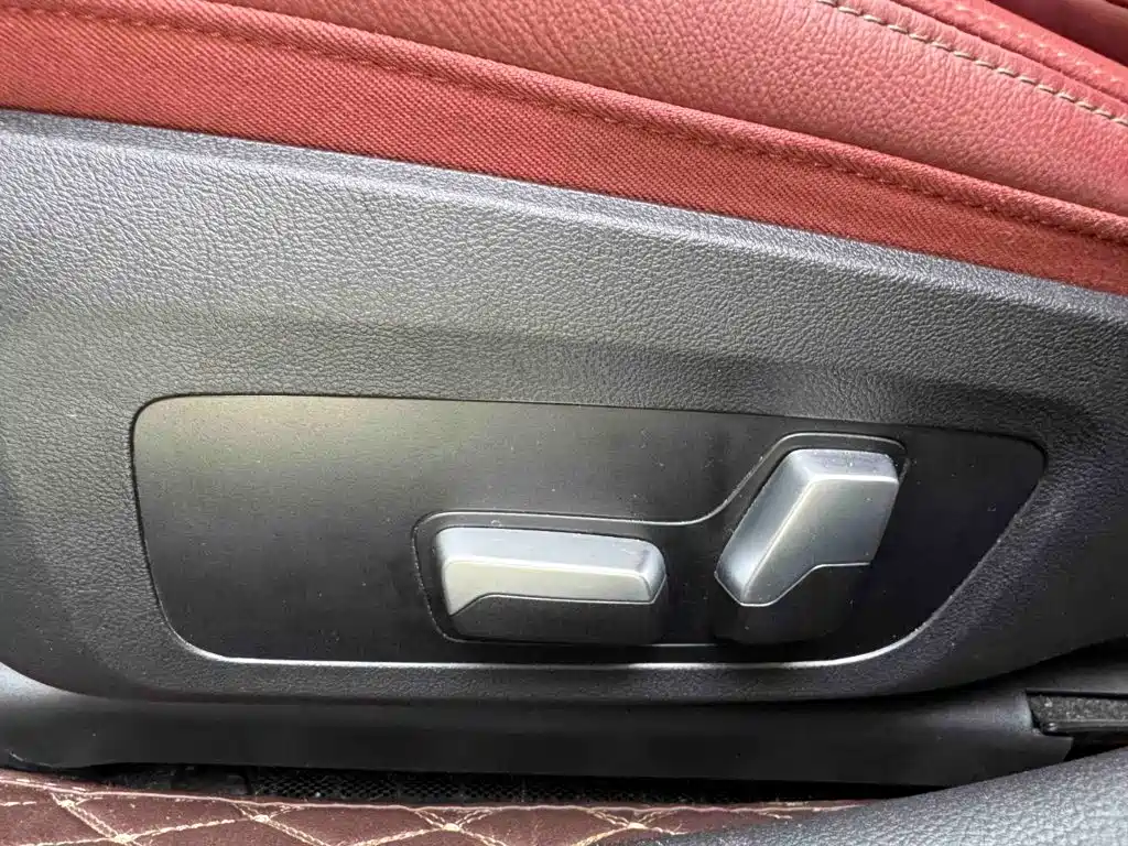 BMW 3 Series — миниатюра 11