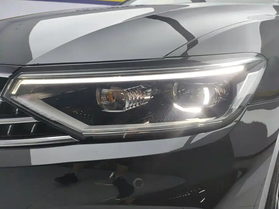 Volkswagen Magotan 2023 200 330TSI DSG Luxury