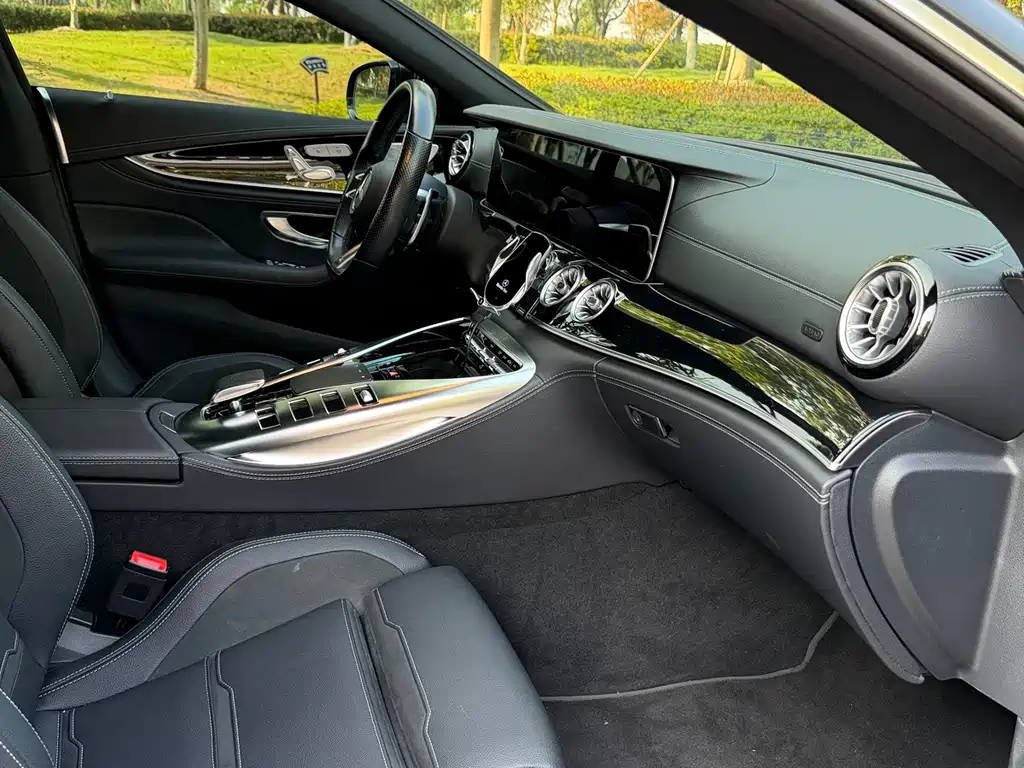 Mercedes-Benz AMG GT — миниатюра 8