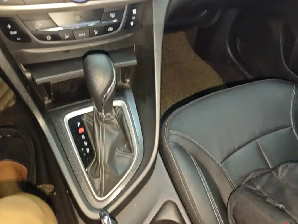 Buick Excelle — миниатюра 14