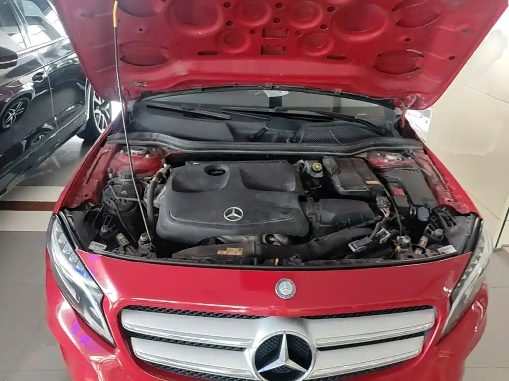Mercedes-Benz GLA — миниатюра 20