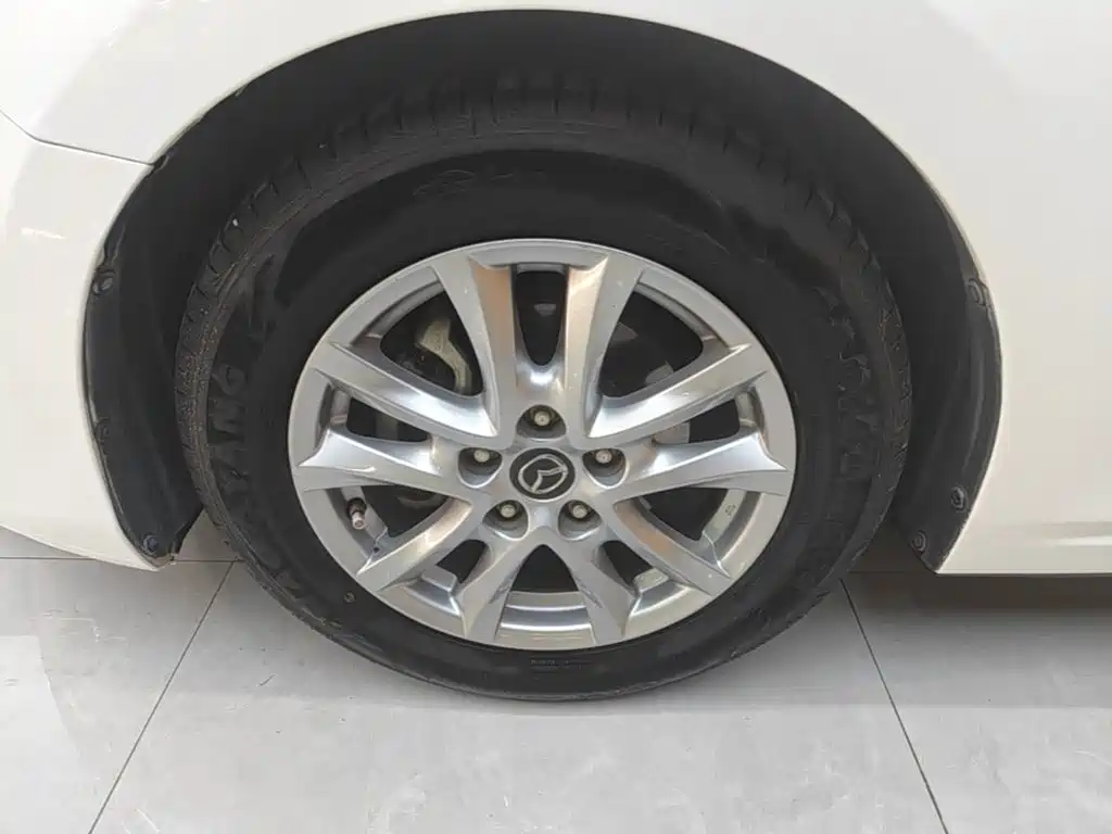 Mazda 3 Axela — миниатюра 23