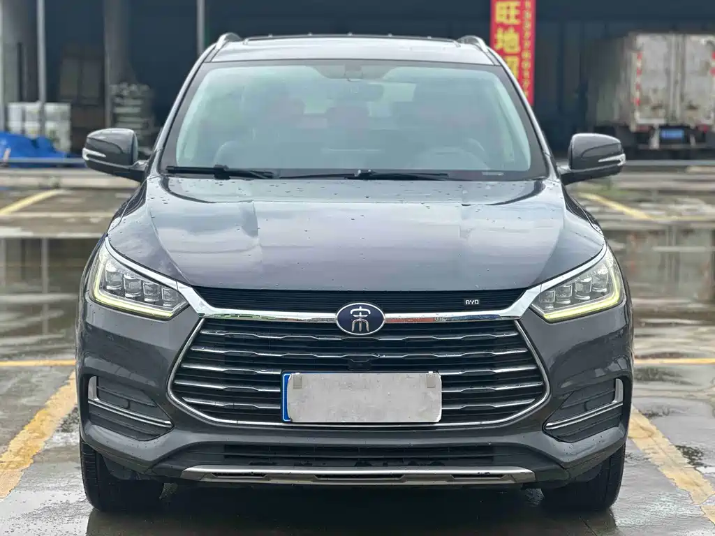 BYD Song — миниатюра 2