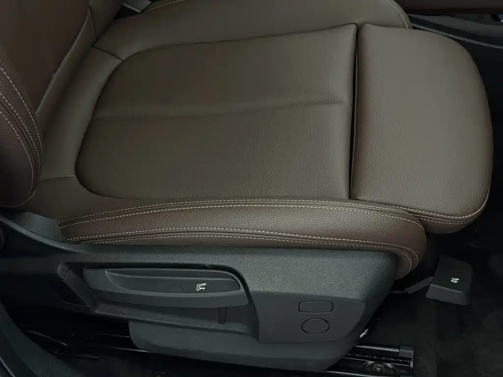 BMW X1 — миниатюра 23