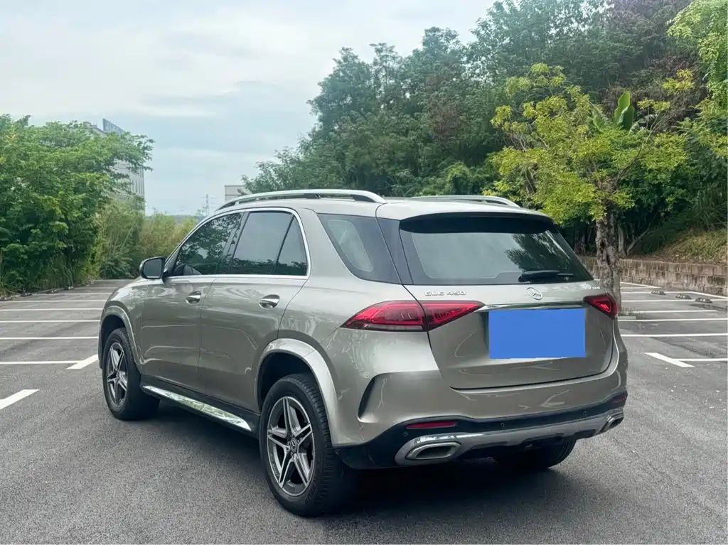 Mercedes-Benz GLE (Import) — миниатюра 6
