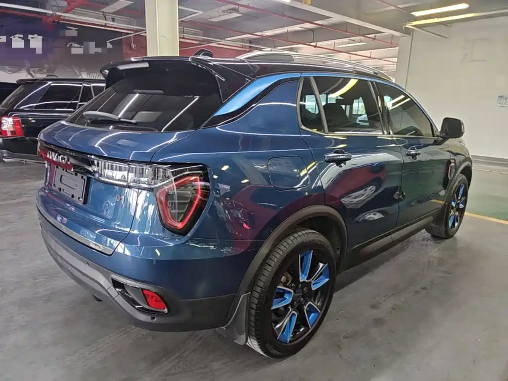Lynk & Co 01 — миниатюра 7