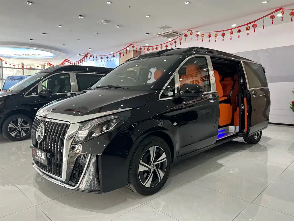 Mercedes-Benz Vito 2025