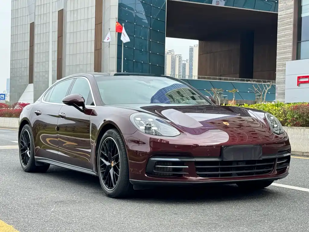 Porsche Panamera — миниатюра 3