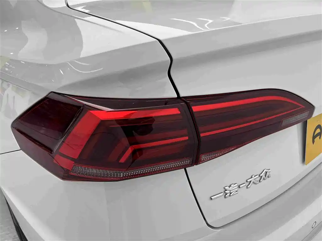 Volkswagen Bora — миниатюра 11