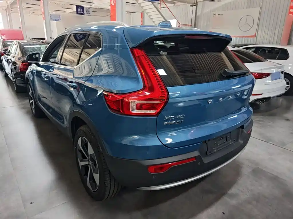 Volvo XC40 — миниатюра 5