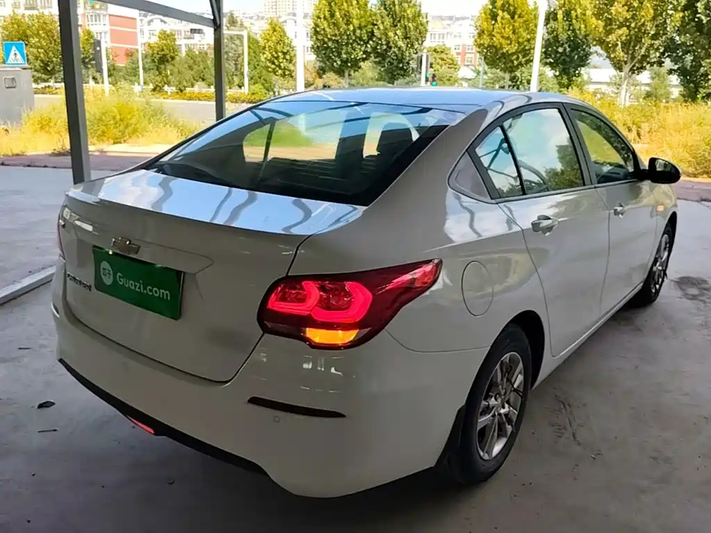 Chevrolet Cavalier — миниатюра 7