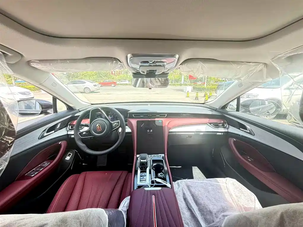 Hongqi H5 PHEV 2025 130