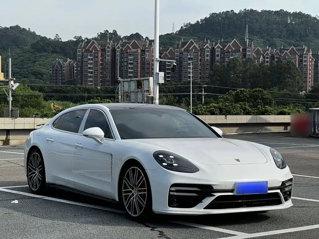 Porsche Panamera — миниатюра 4