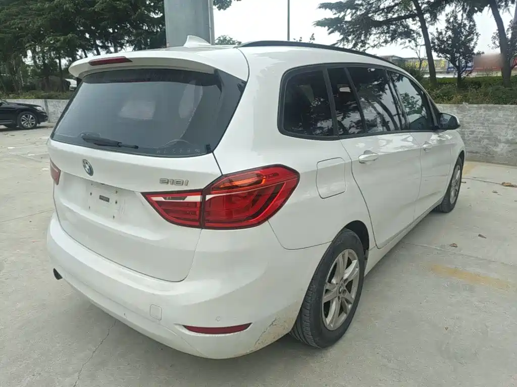 BMW 2 Series Gran Tourer — миниатюра 7