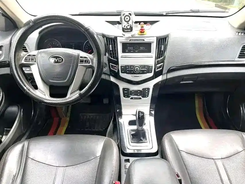BYD e5 — миниатюра 5