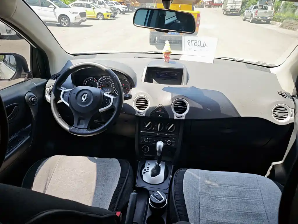 Renault Koleos (Import) — миниатюра 6