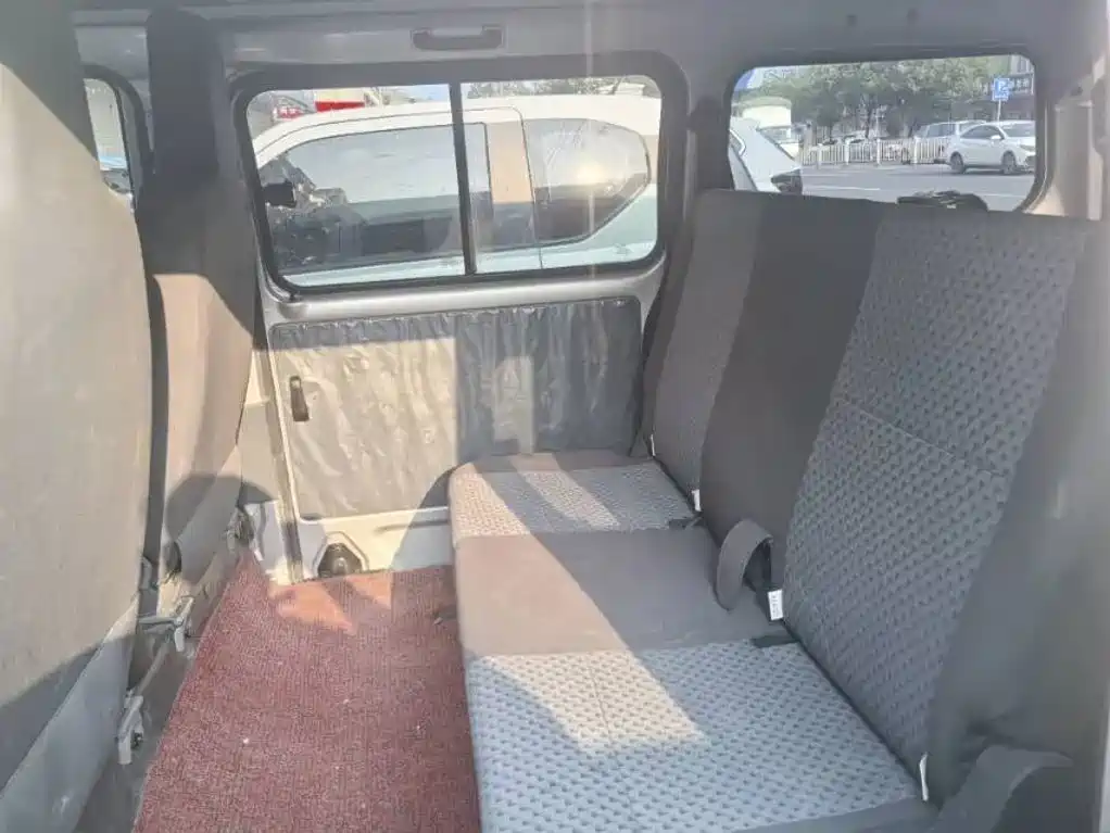 Wuling Zhiguang — миниатюра 5