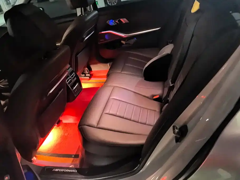 BMW 3 Series — миниатюра 11