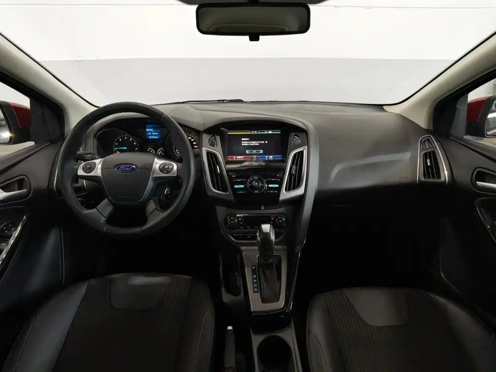 Ford Focus — миниатюра 5