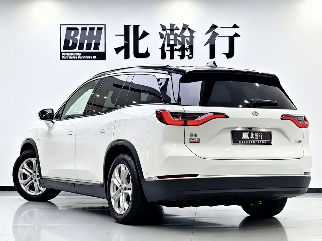 NIO ES8 — миниатюра 4