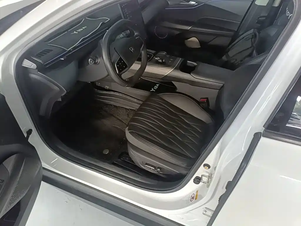 Changan Yida — миниатюра 15