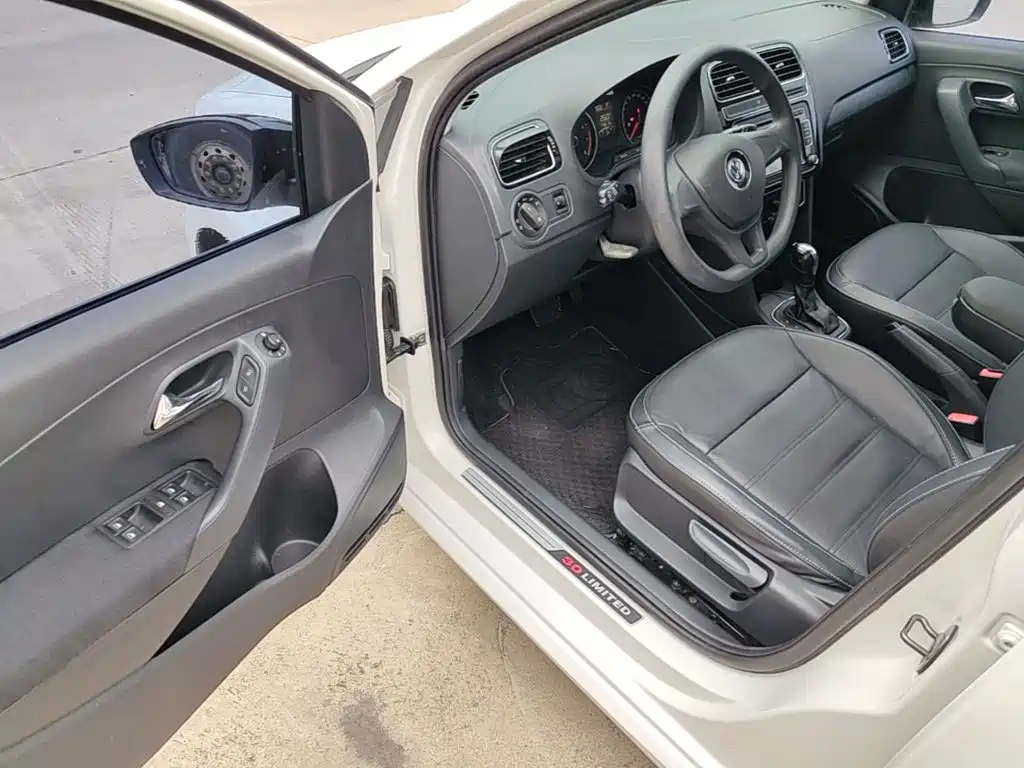 Volkswagen Polo — миниатюра 16