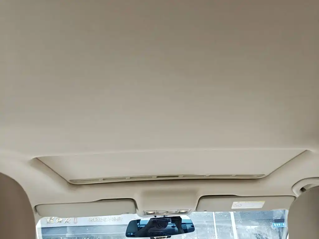 Skoda Rapid — миниатюра 18