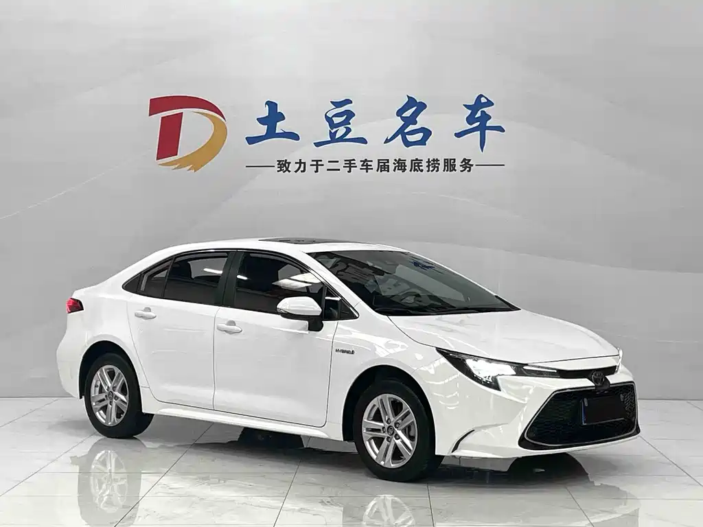 Toyota Corolla Levin 2022 1.8H E-CVT Luxury