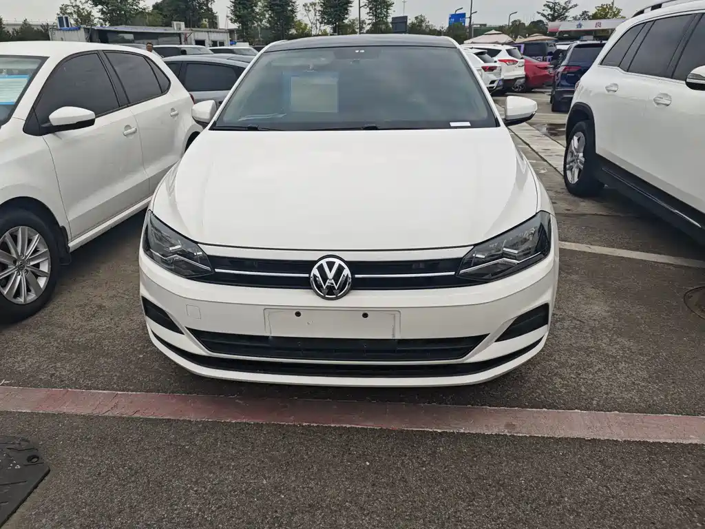 Volkswagen Polo — миниатюра 2