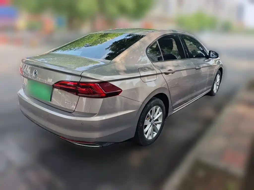 Volkswagen Bora 2020 1.5L AT Comfort