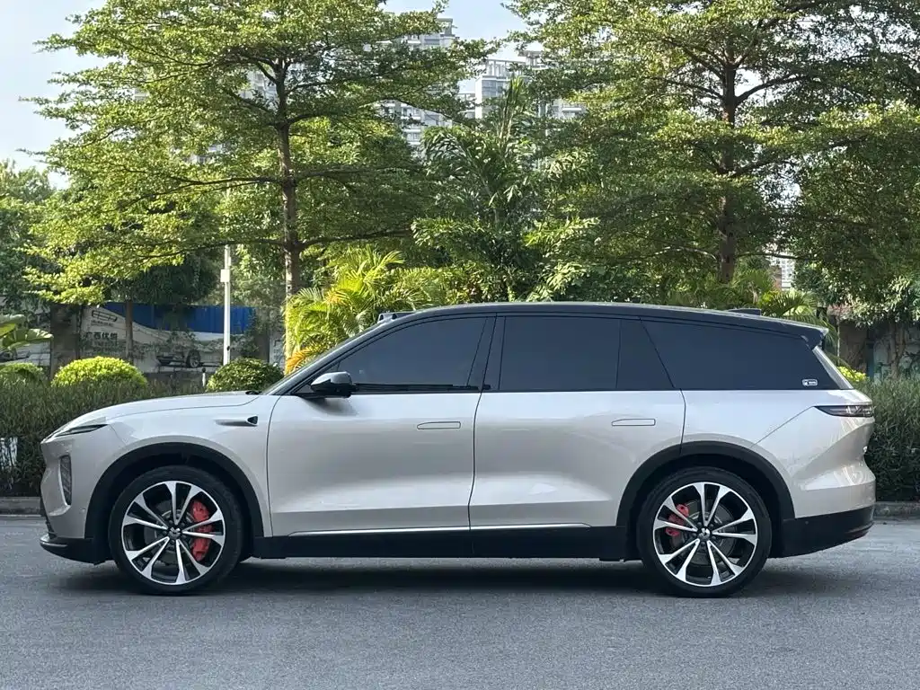 NIO ES8 — миниатюра 3