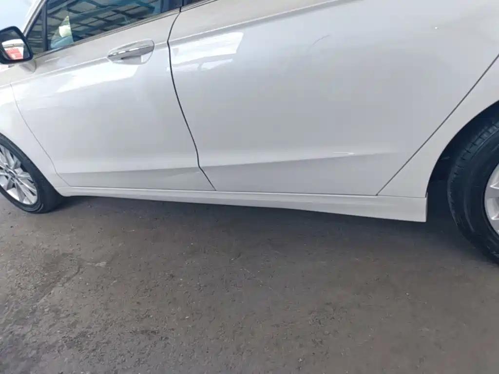 Ford Mondeo — миниатюра 22